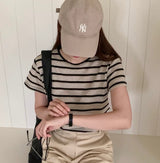 彈性橫間暗勾花紋Tee