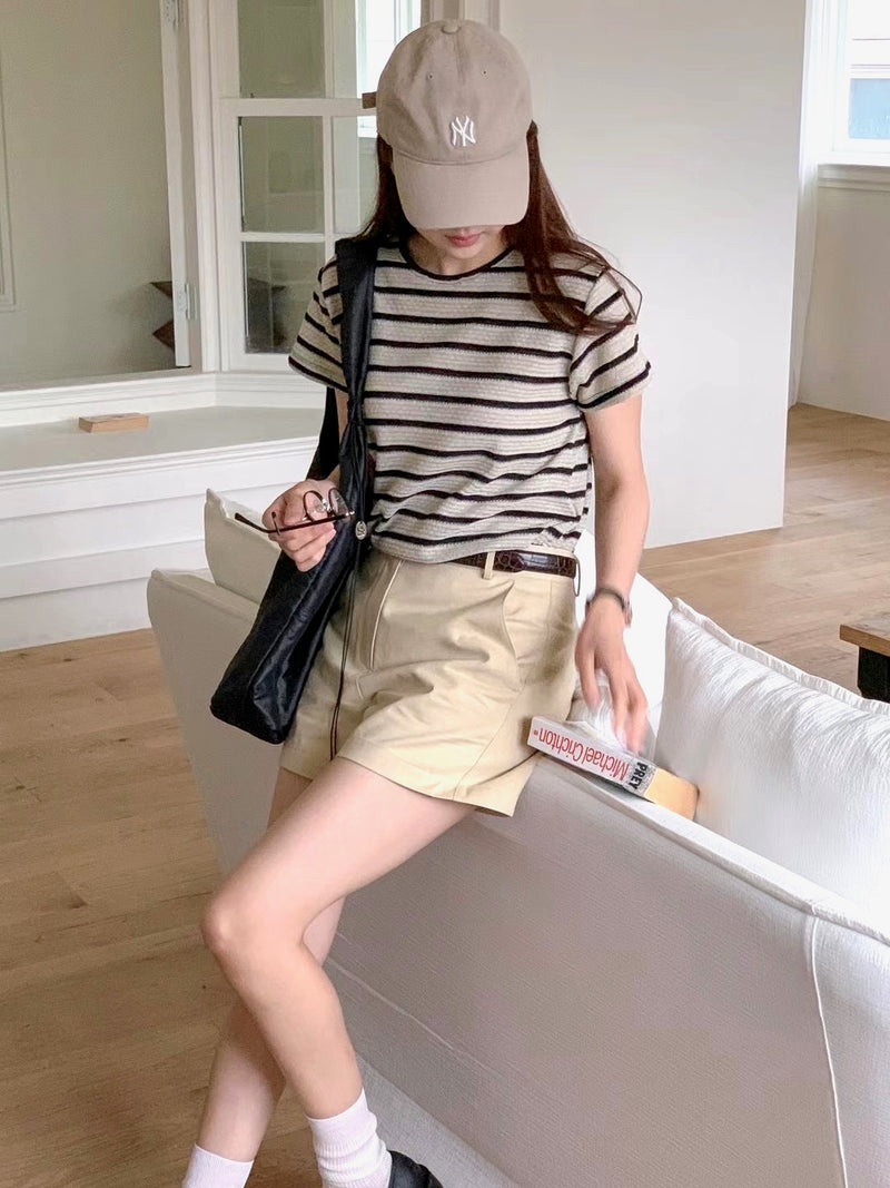 彈性橫間暗勾花紋Tee